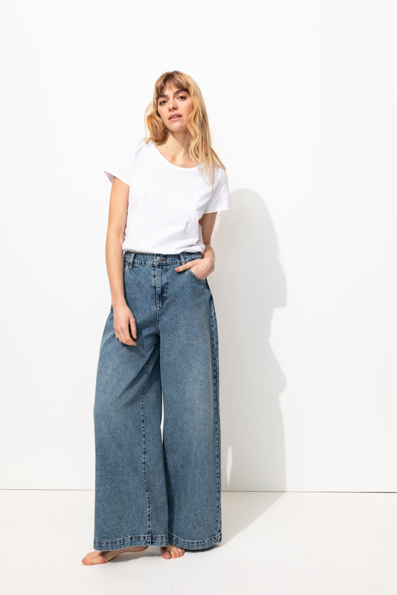 jeans-larghi-793qrp-1.jpg