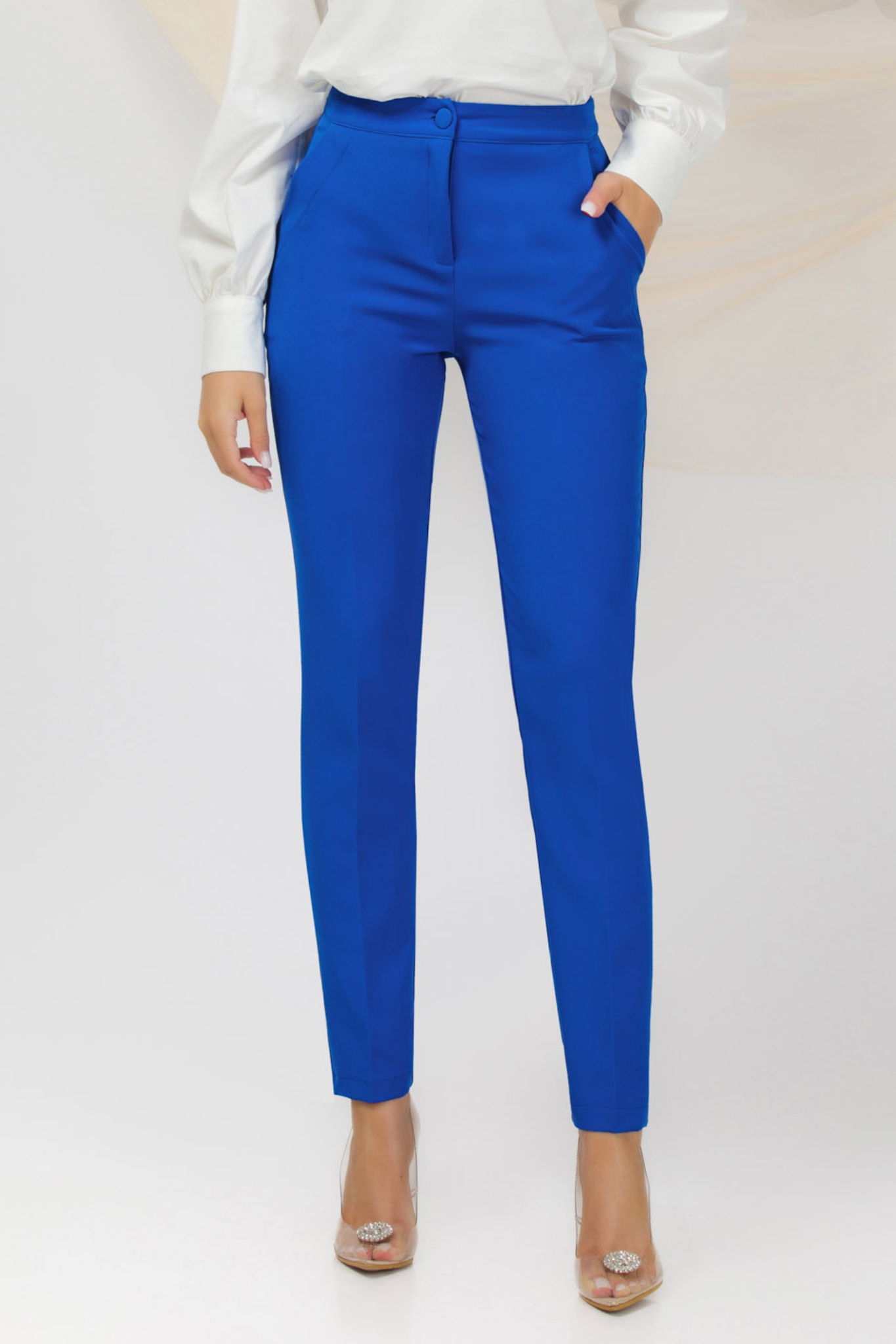 pantaloni-blu-donna-405ryp.png