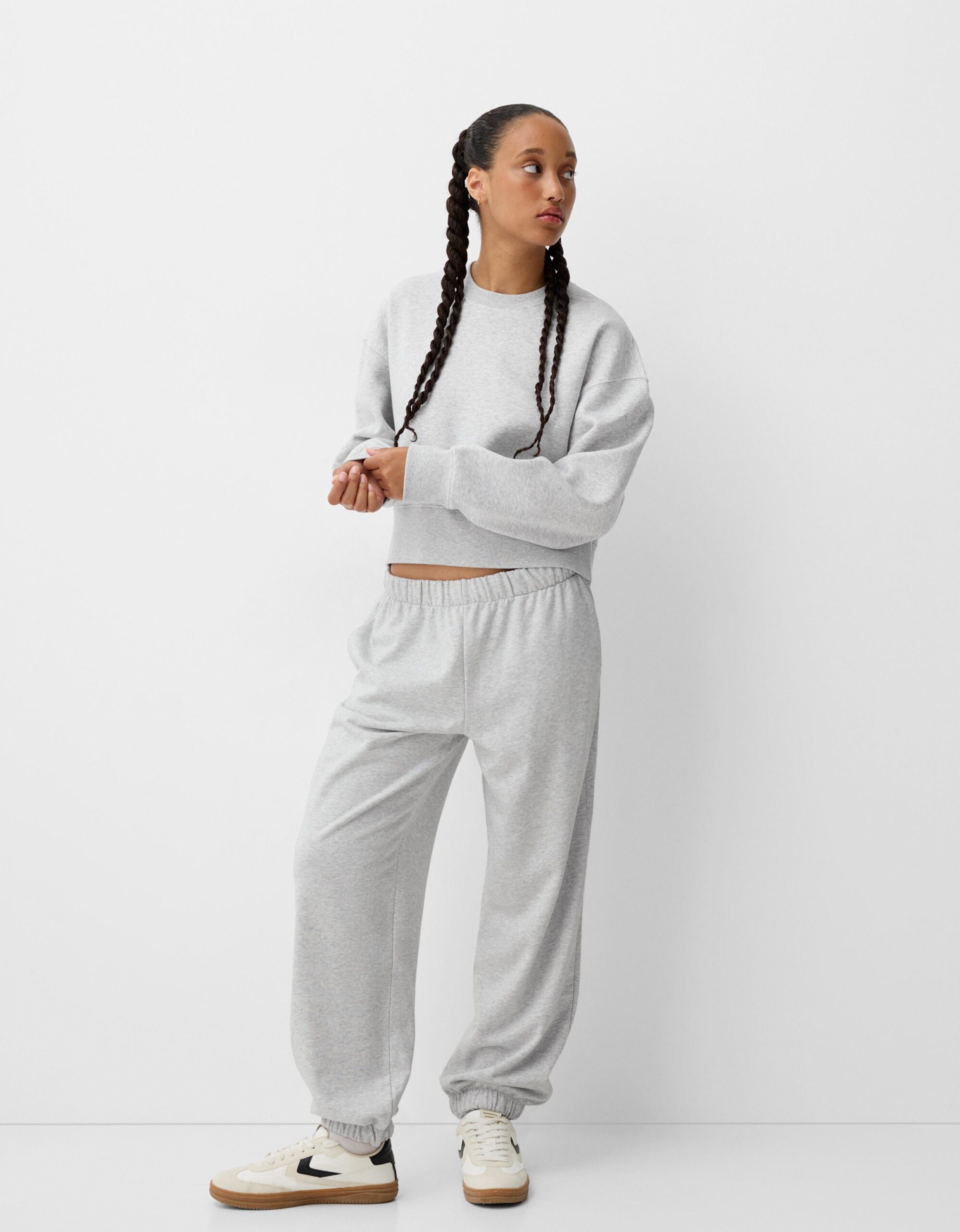 pantaloni-jogger-261pak-1.jpg